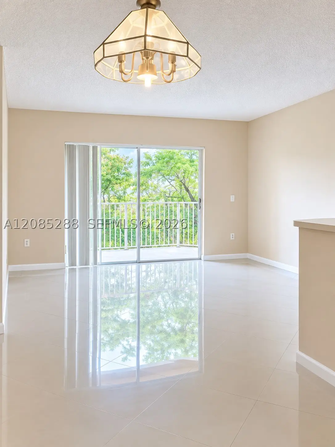 6976 SW 39th St #G205, Davie, FL 33314 - #1