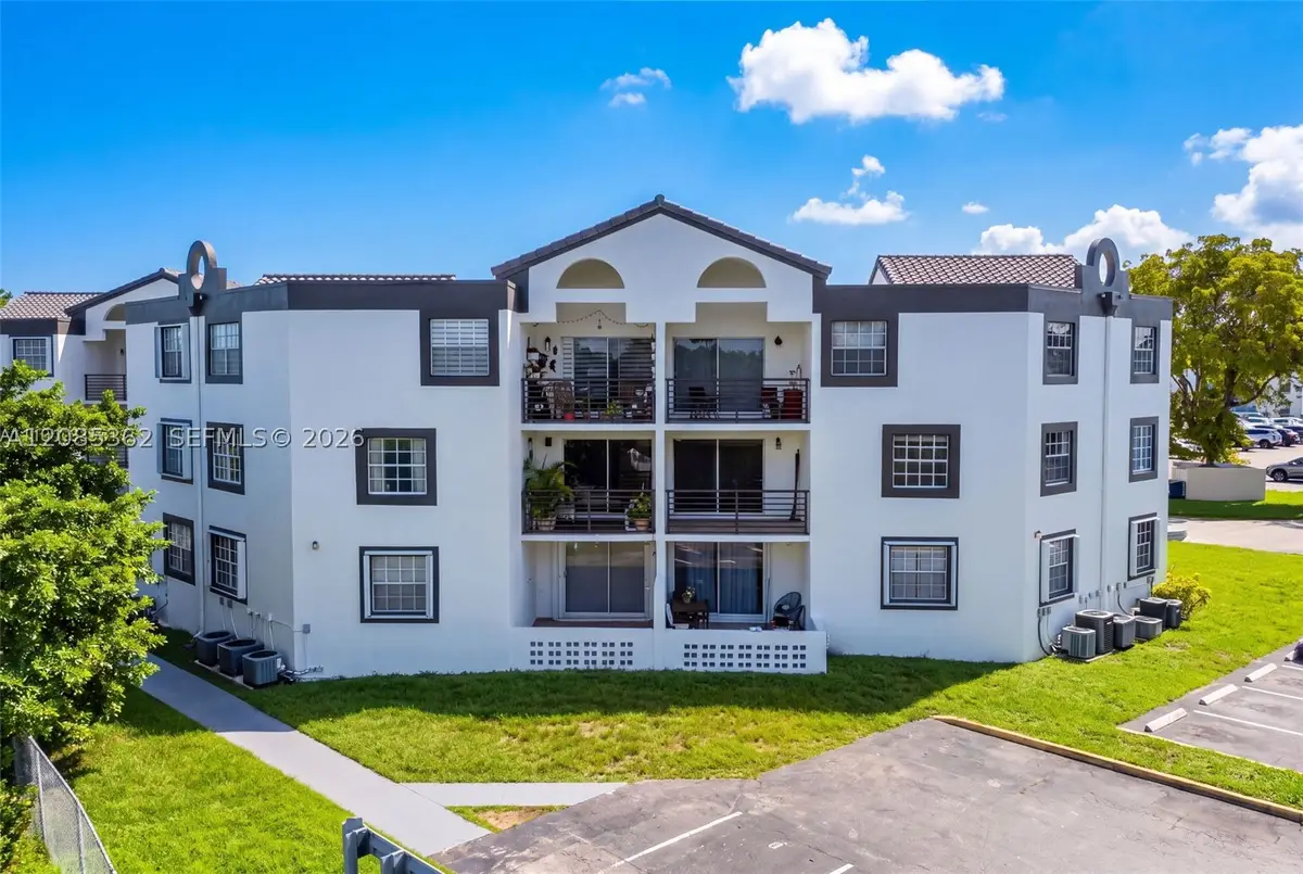 9735 Fontainebleau Blvd #G303, Miami, FL 33172 - #1