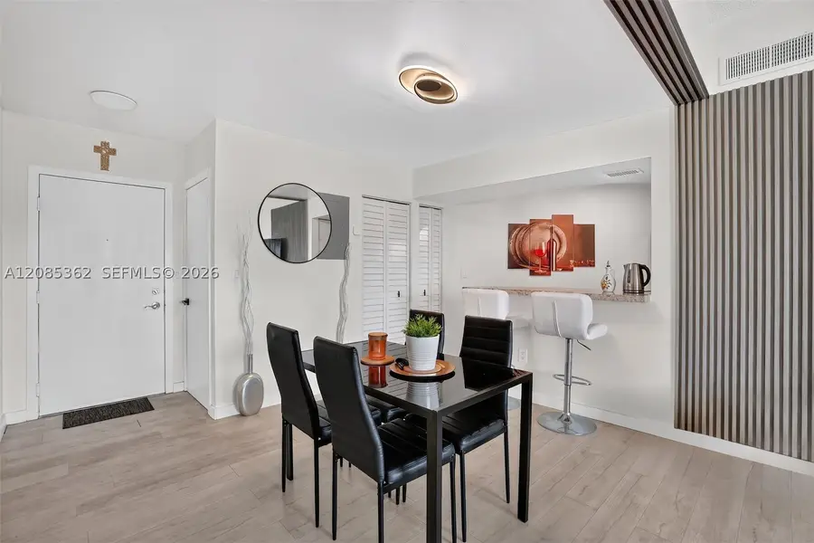 9735 Fontainebleau Blvd #G303, Miami, FL 33172 - #3