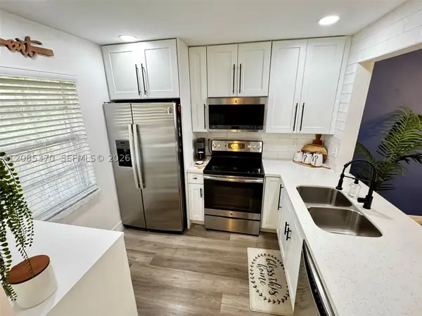 231 NW 76th Ave #102, Margate, FL 33063
