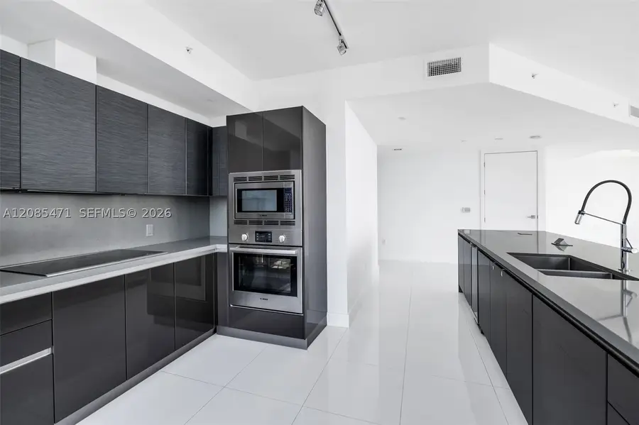 1080 Brickell Ave #3900-3901, Miami, FL 33131 - #3