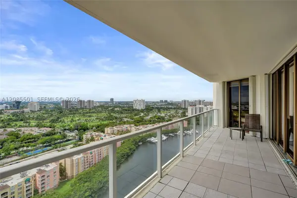19500 Turnberry Way #23C, Aventura, FL 33180