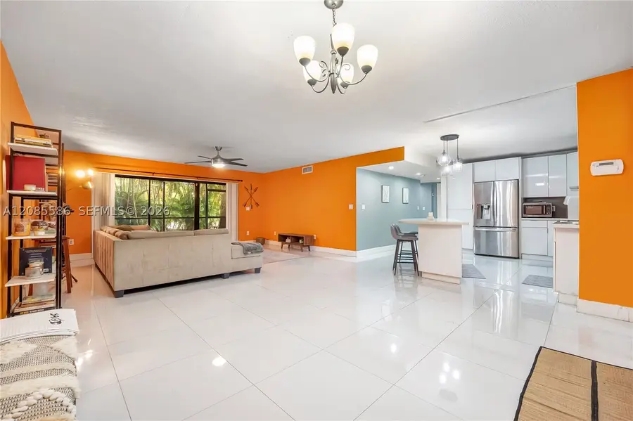 601 Ives Dairy Rd #105-8, Miami, FL 33179 - #2