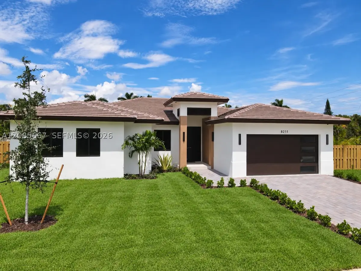 8211 SW 193rd Ter, Cutler Bay, FL 33157 - #1