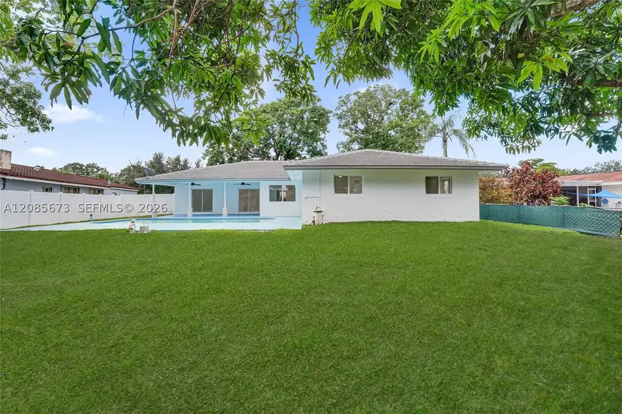 10601 NW 43rd Ct, Coral Springs, FL 33065 - #2