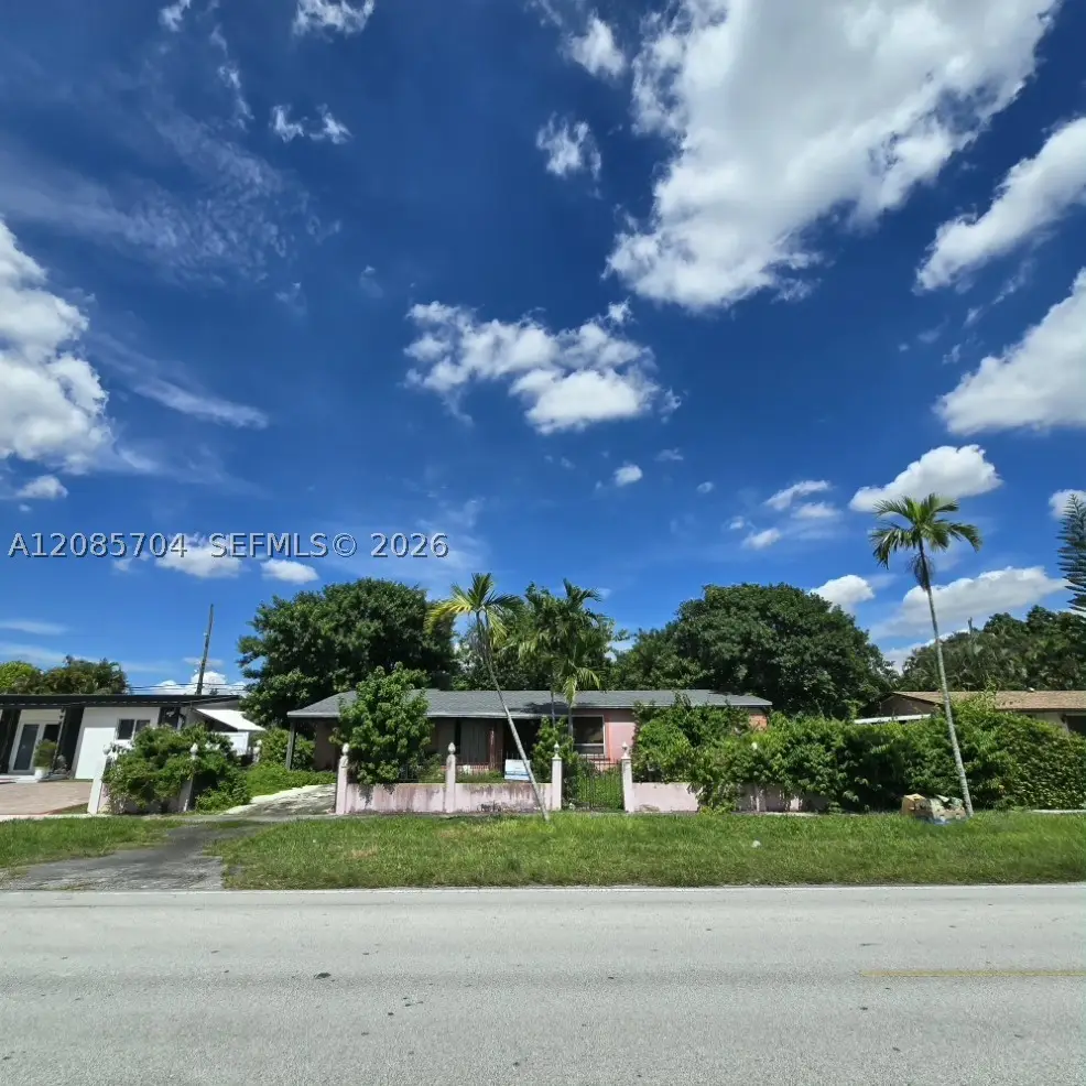 9371 SW 32nd St, Miami, FL 33165 - #1
