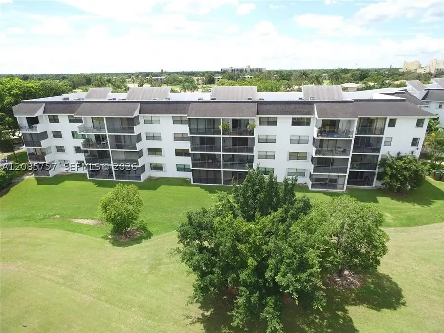 16051 Blatt Blvd #112, Weston, FL 33326 - #3