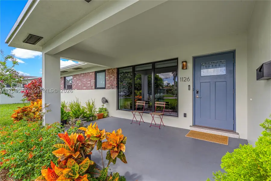 1126 E Hawthorne Cir, Hollywood, FL 33021 - #3
