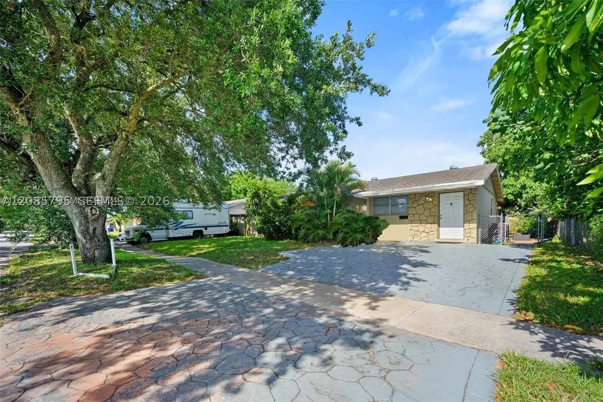 3530 N 65th Ave, Hollywood, FL 33024 - #1