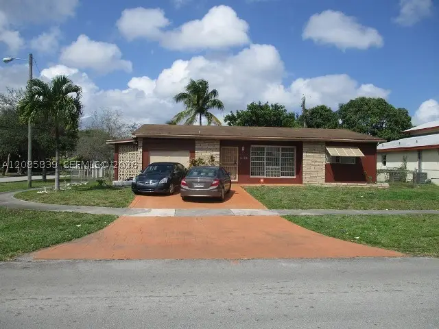 205 NE 175th St, North Miami Beach, FL 33162 - #1