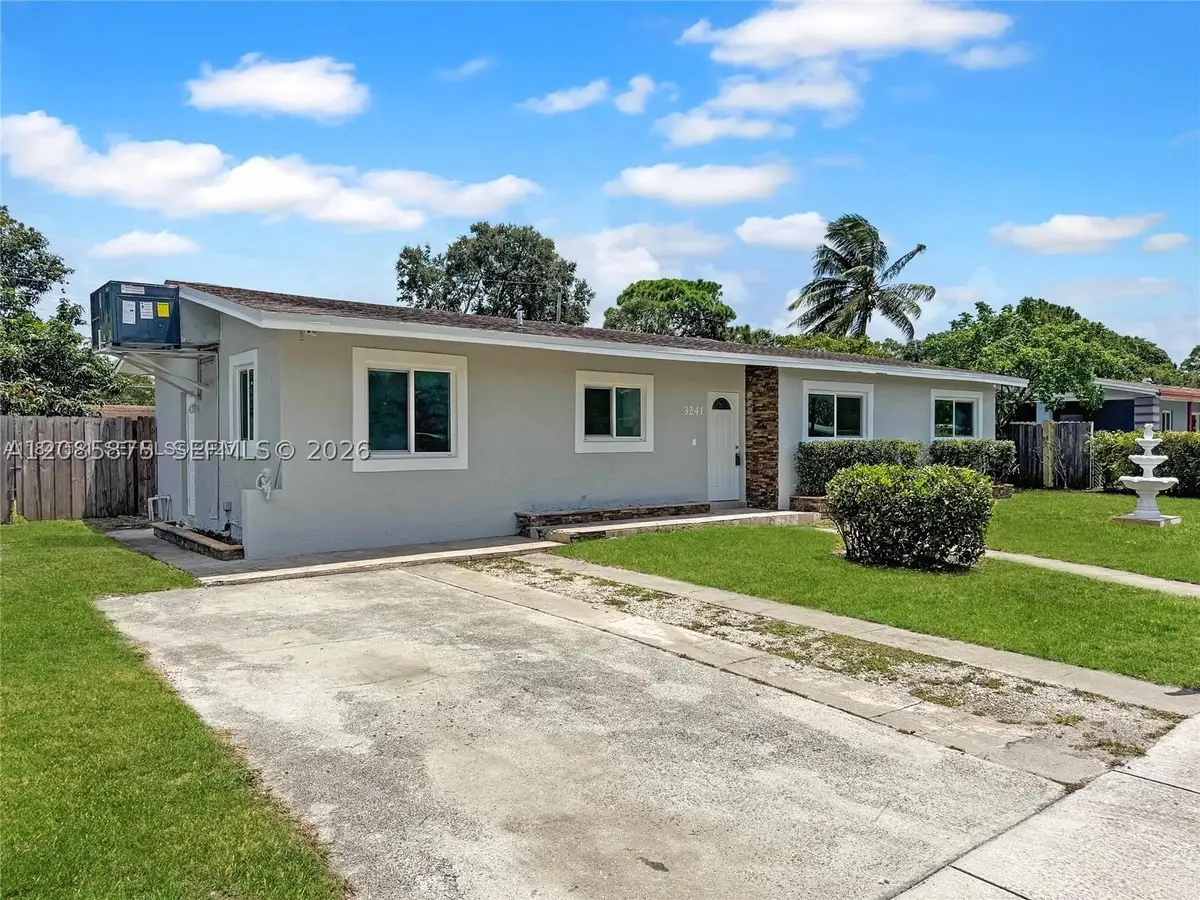3241 NW 4th St, Lauderhill, FL 33311 - #1