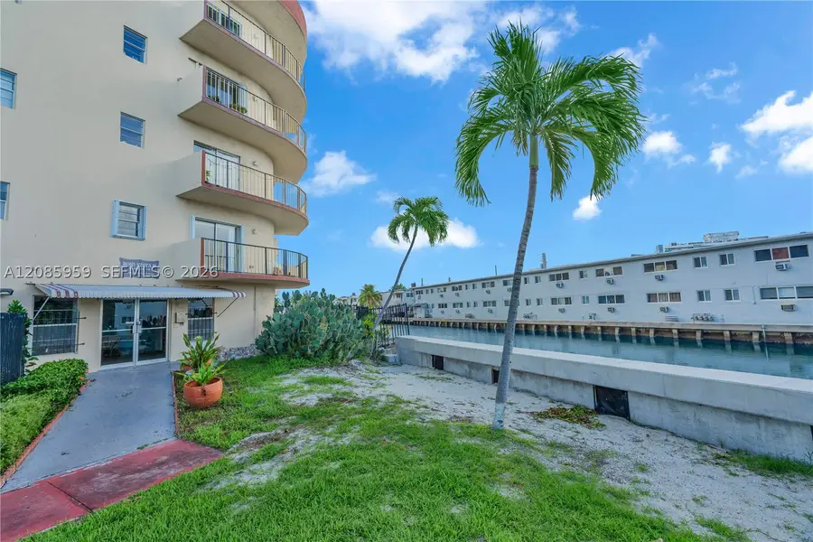 7150 Indian Creek Dr #505, Miami Beach, FL 33141 - #2