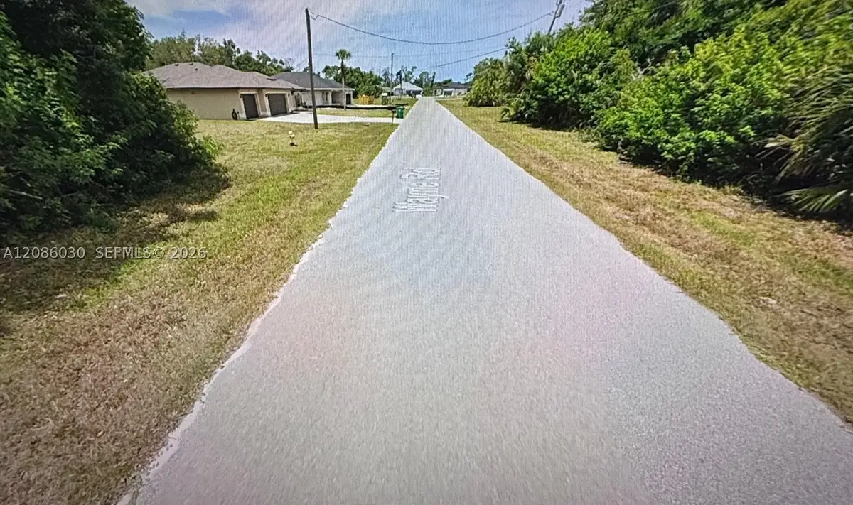 119 Wayne Road. Rotonda West, Grove City Rotonda, FL 33947 - #1