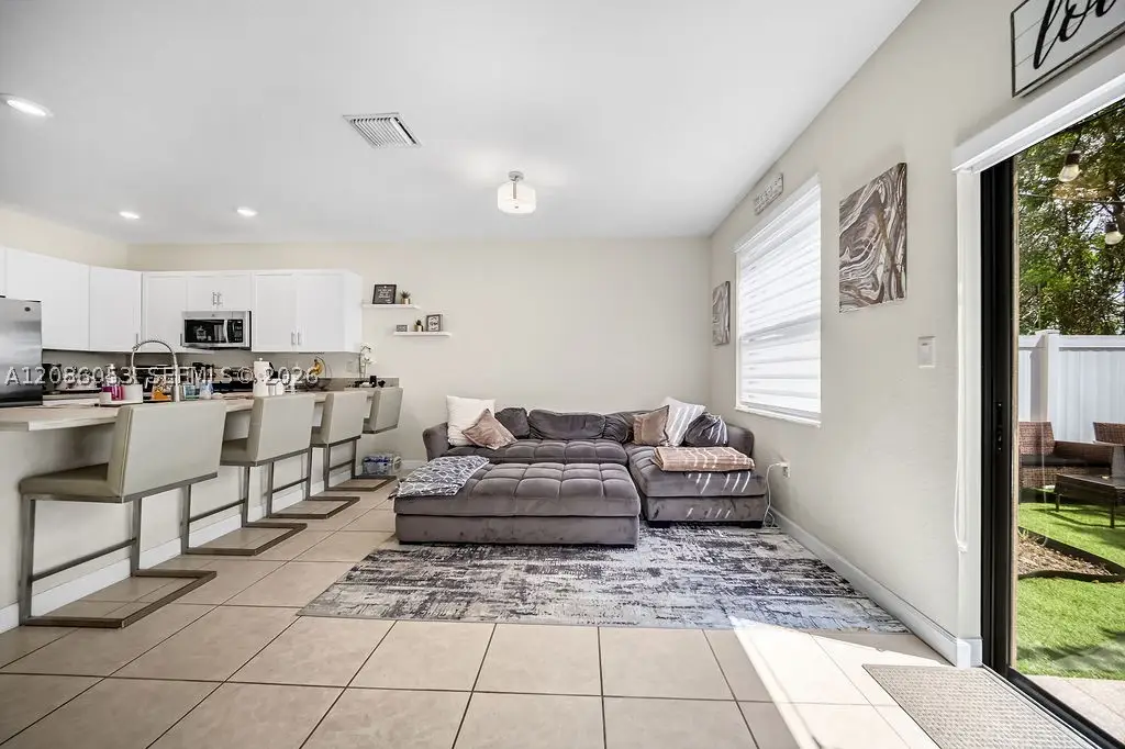 10657 W 32nd Ln, Hialeah, FL 33018 - #1