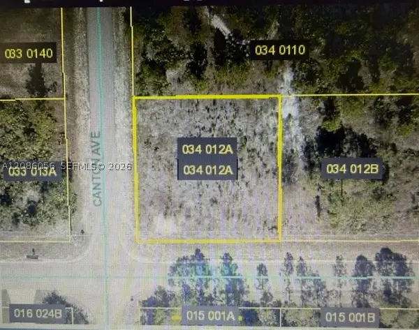 3201 E 10th St, Lehigh Acres, FL 33974
