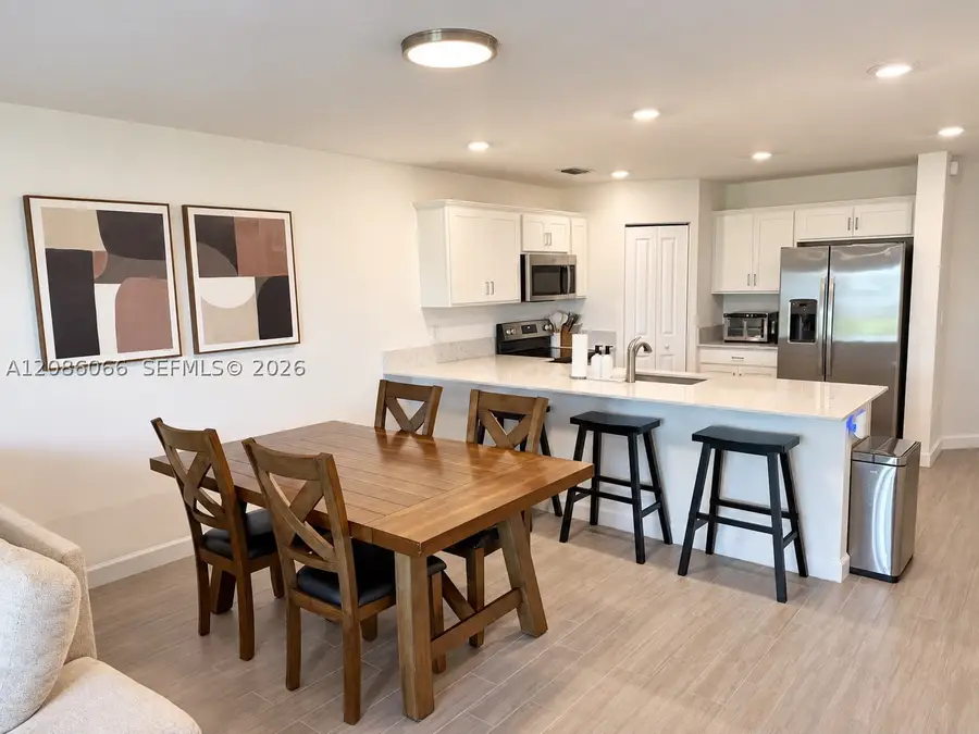 5013 Woods Edge Cir, Riviera Beach, FL 33410 - #2