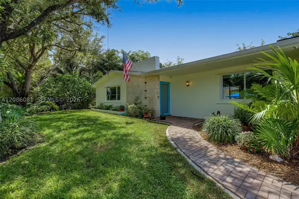 18740 SW 86th Ave, Cutler Bay, FL 33157