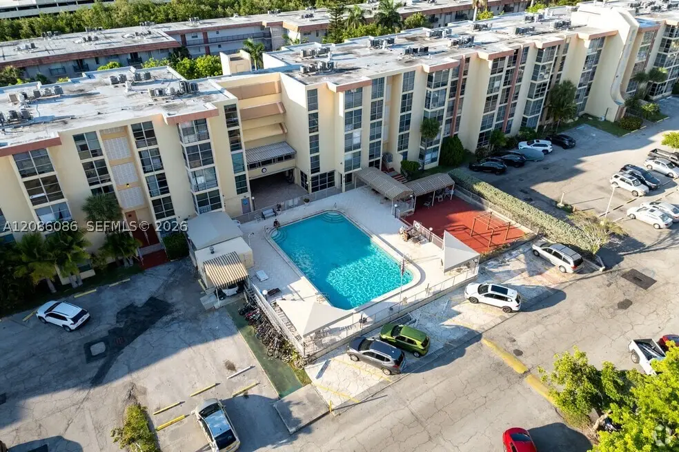 200 172nd St #504, Sunny Isles Beach, FL 33160 - #1