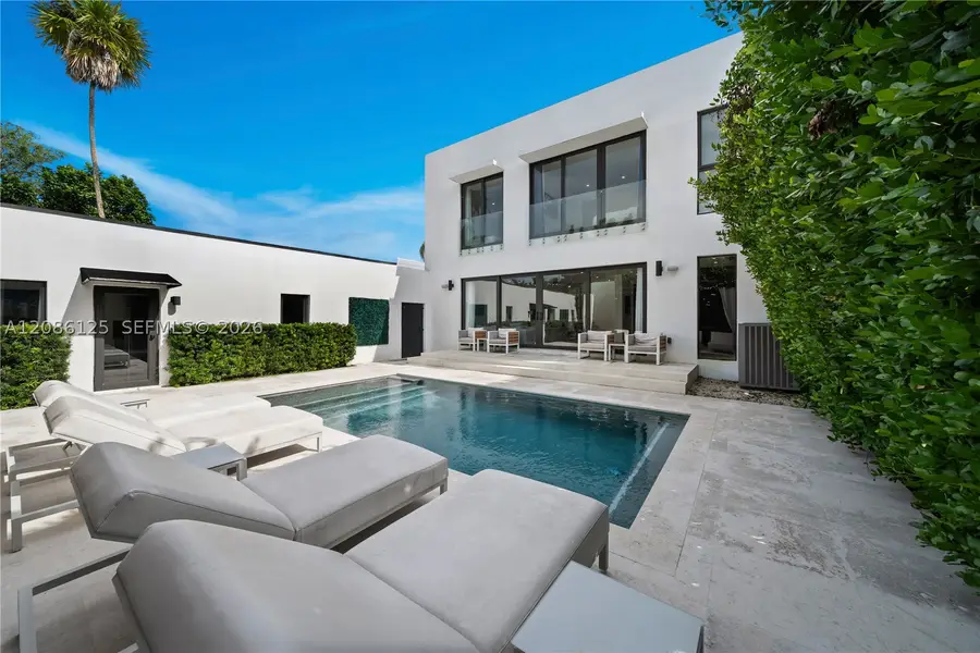 31 NE 51st St, Miami, FL 33137 - #2
