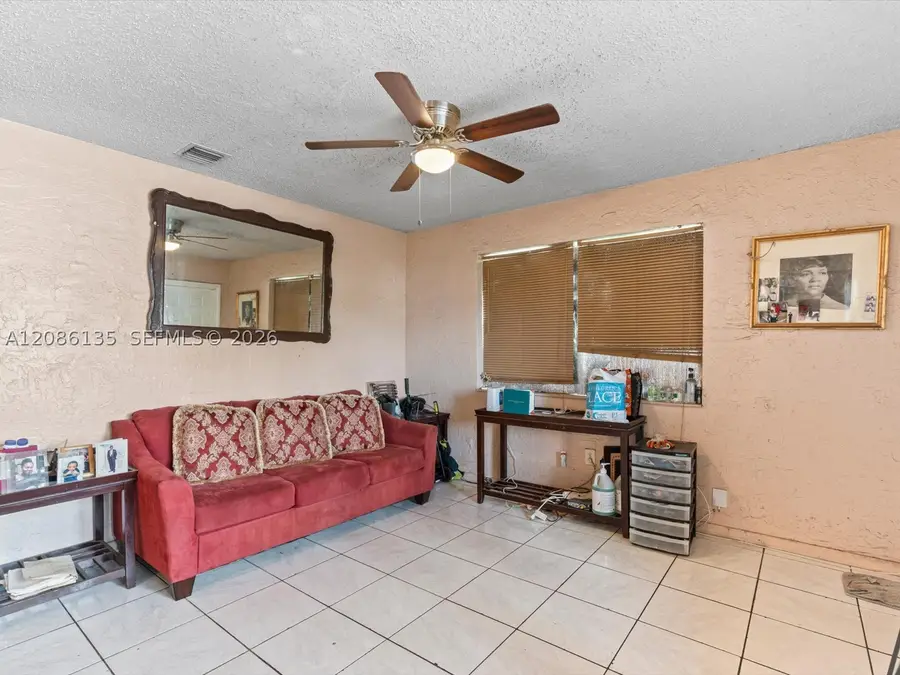 2118 NW 47th St, Miami, FL 33142 - #3