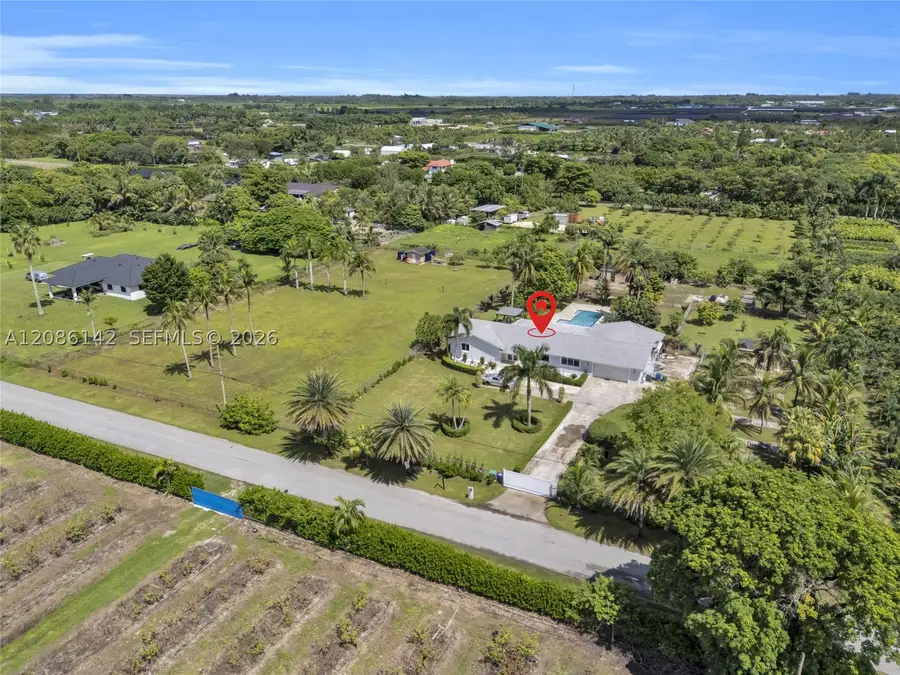 19245 SW 188th St, Miami, FL 33187 - #2