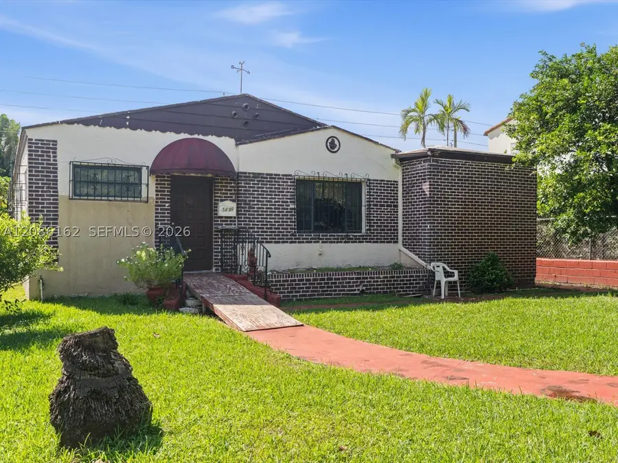 1236 Michigan Ave, Miami Beach, FL 33139 - #2