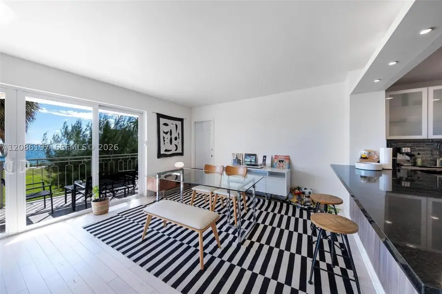 11111 Biscayne #2D, Miami, FL 33181 - #3