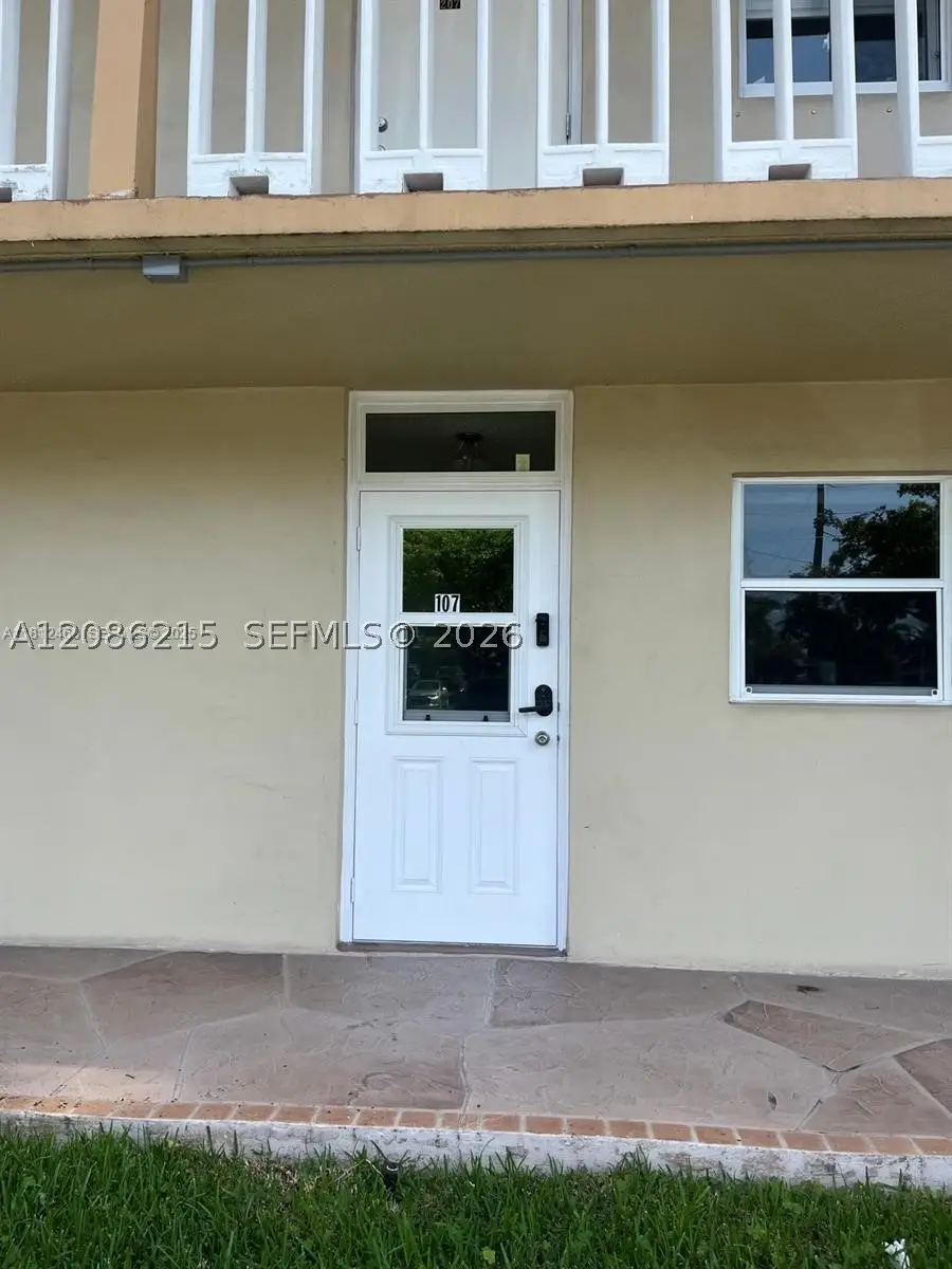 620 NE 12th Ave #107, Hallandale Beach, FL 33009 - #1