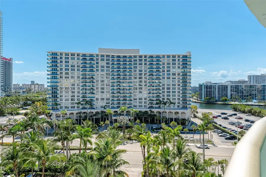 3801 S Ocean Dr #9T, Hollywood, FL 33019 - #2