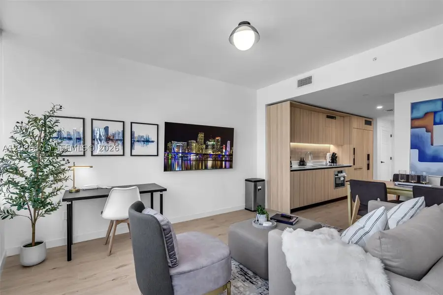 225 N Miami Ave #3501, Miami, FL 33128 - #2