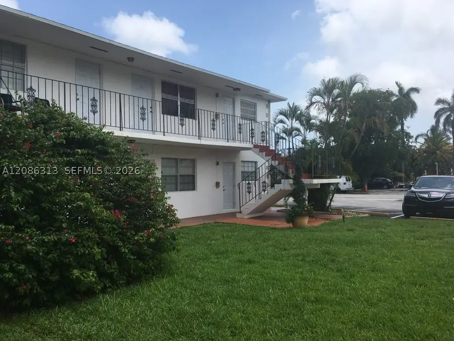 1825 Cleveland St #5, Hollywood, FL 33020 - #3