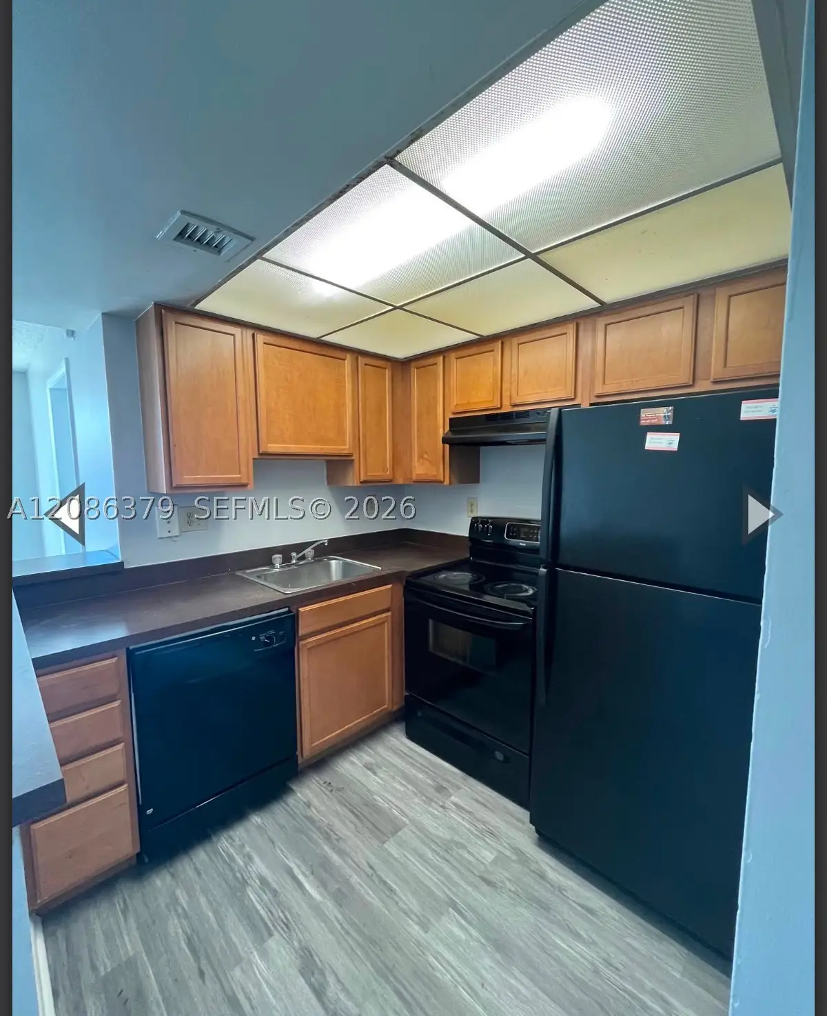 706 Executive Center Dr #34, West Palm Beach, FL 33401 - #1