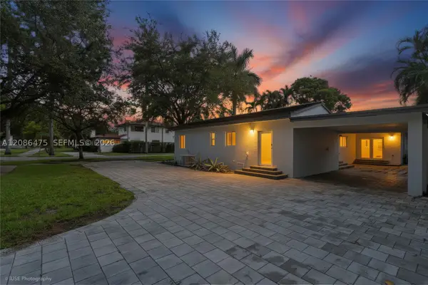 101 Palmetto Dr, Miami Springs, FL 33166
