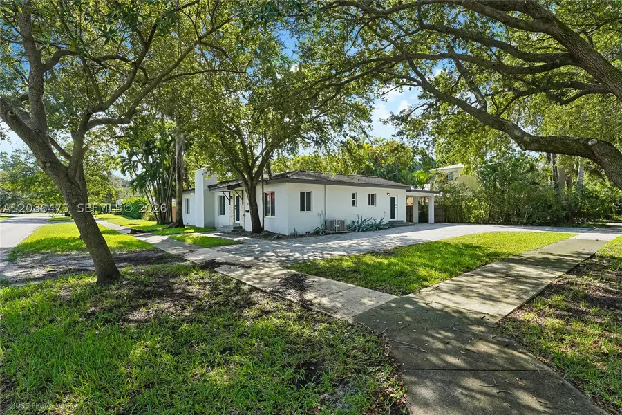 101 Palmetto Dr, Miami Springs, FL 33166 - #2