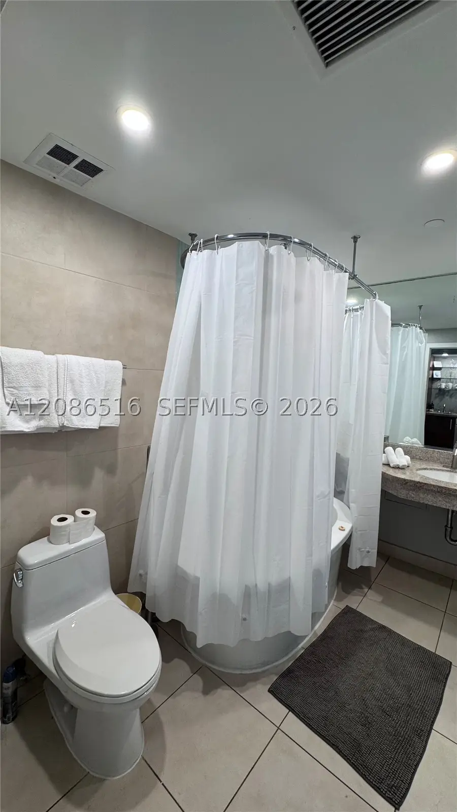 1036 Ocean Dr #B205, Miami Beach, FL 33139 - #3