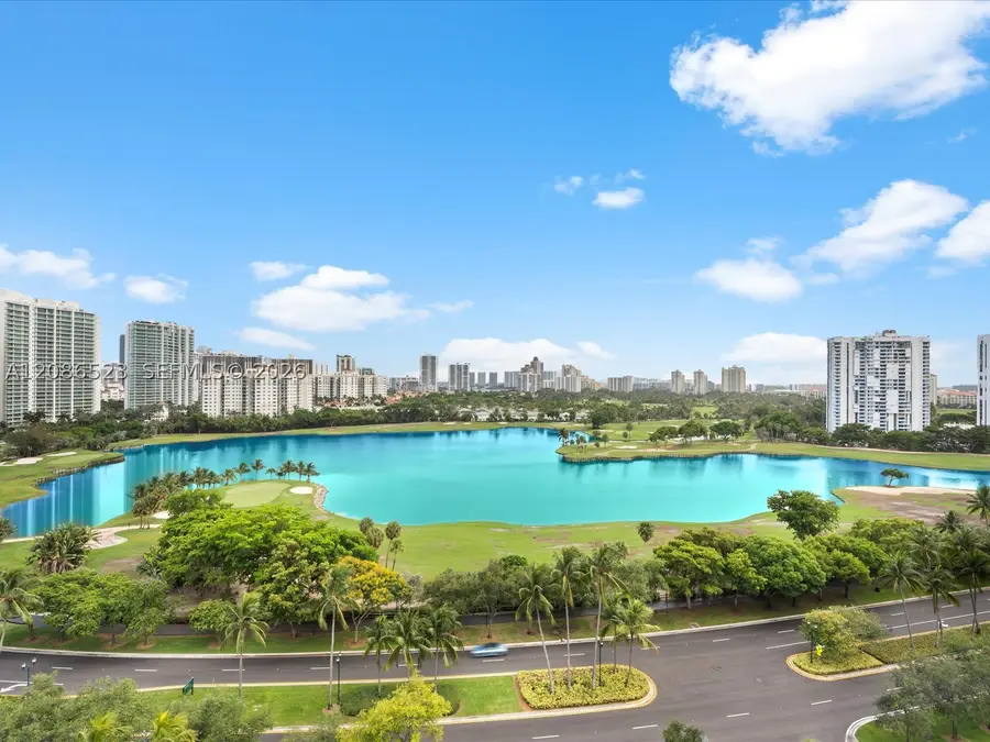 3675 N Country Club Dr #1607, Aventura, FL 33180 - #2