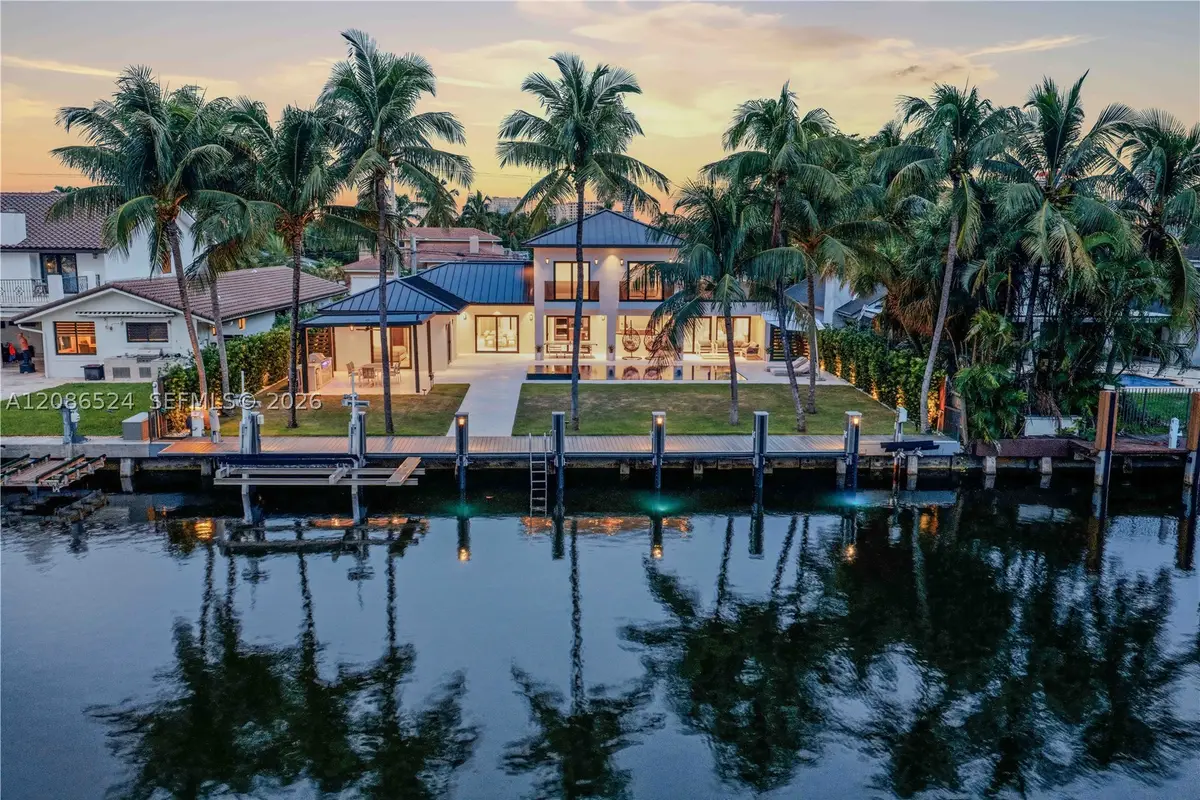 415 Holiday Dr, Hallandale Beach, FL 33009 - #1
