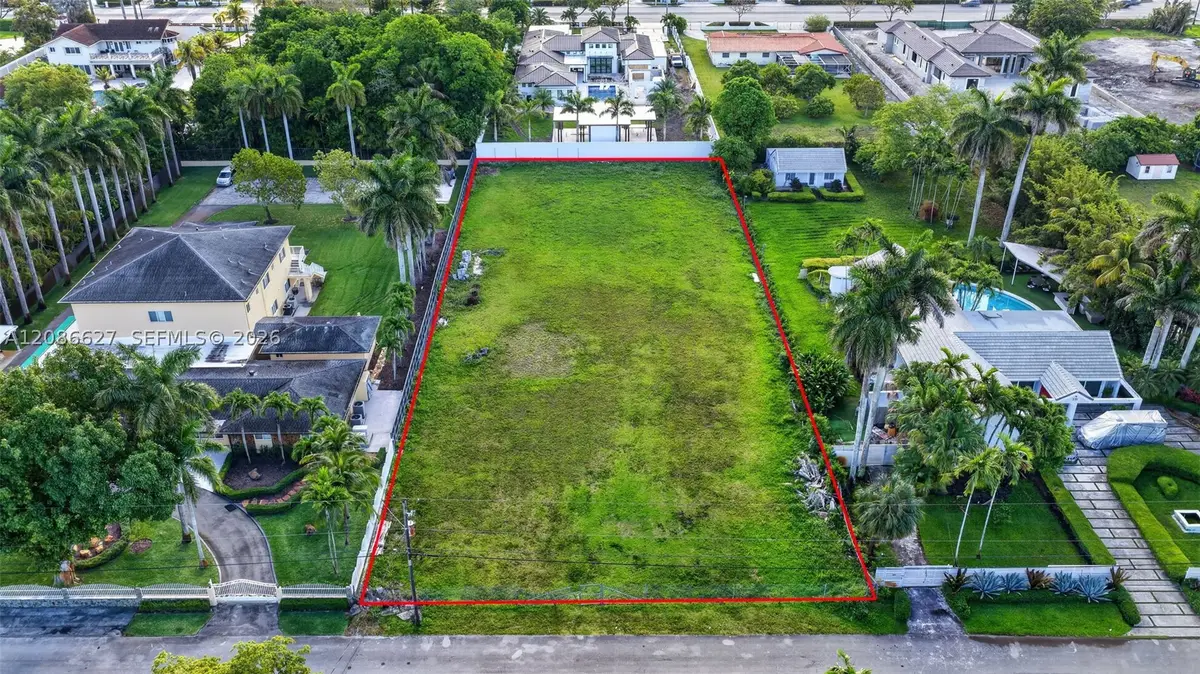 365 NW 128 Ave, Sweetwater, FL 33182 - #1