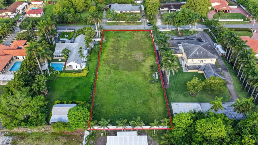 365 NW 128 Ave, Sweetwater, FL 33182 - #2