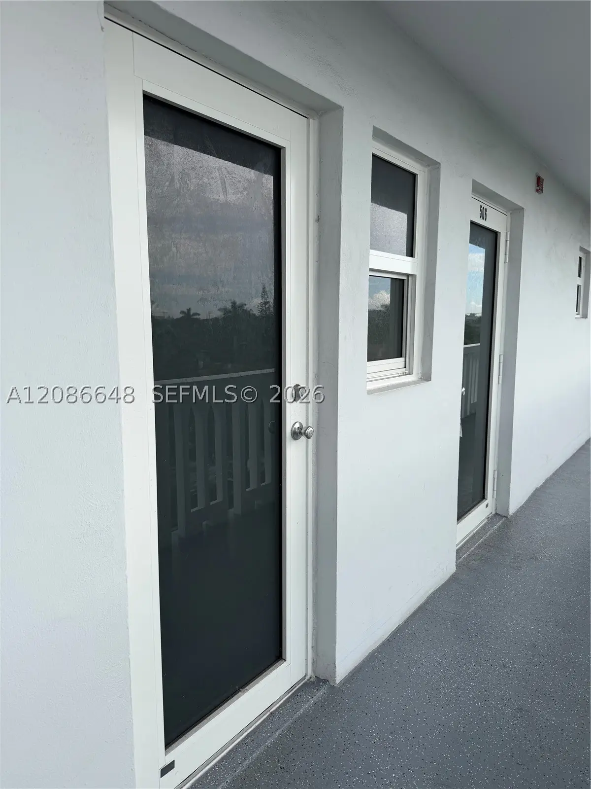 320 NE 12th Ave #506, Hallandale Beach, FL 33009 - #1