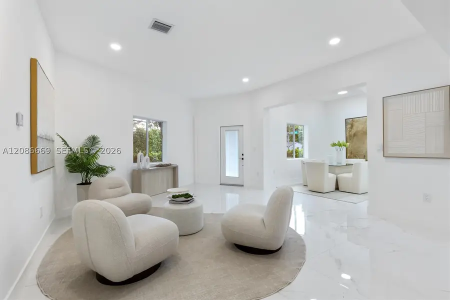 1001 NE 82nd St, Miami, FL 33138 - #3