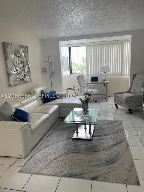 5033 NW 7th St #312, Miami, FL 33126 - #3