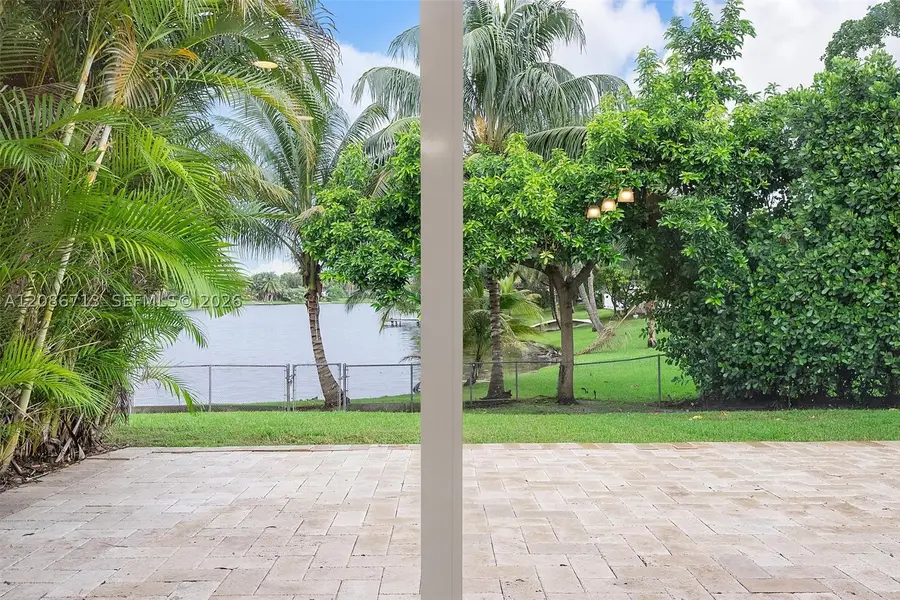 7111 Bamboo St, Miami Lakes, FL 33014 - #2