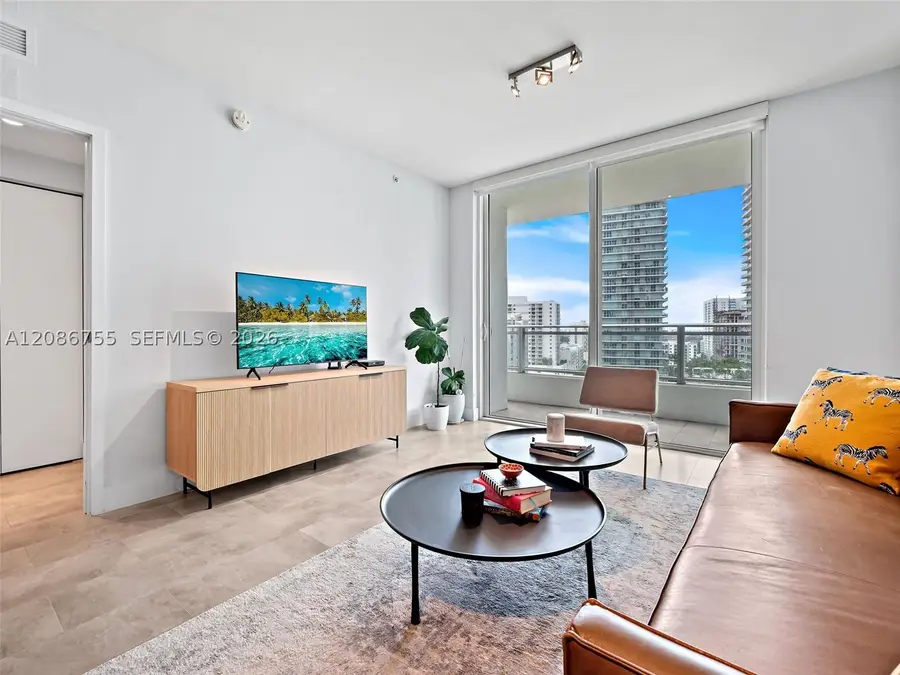 1080 Brickell Ave #1403, Miami, FL 33131 - #3