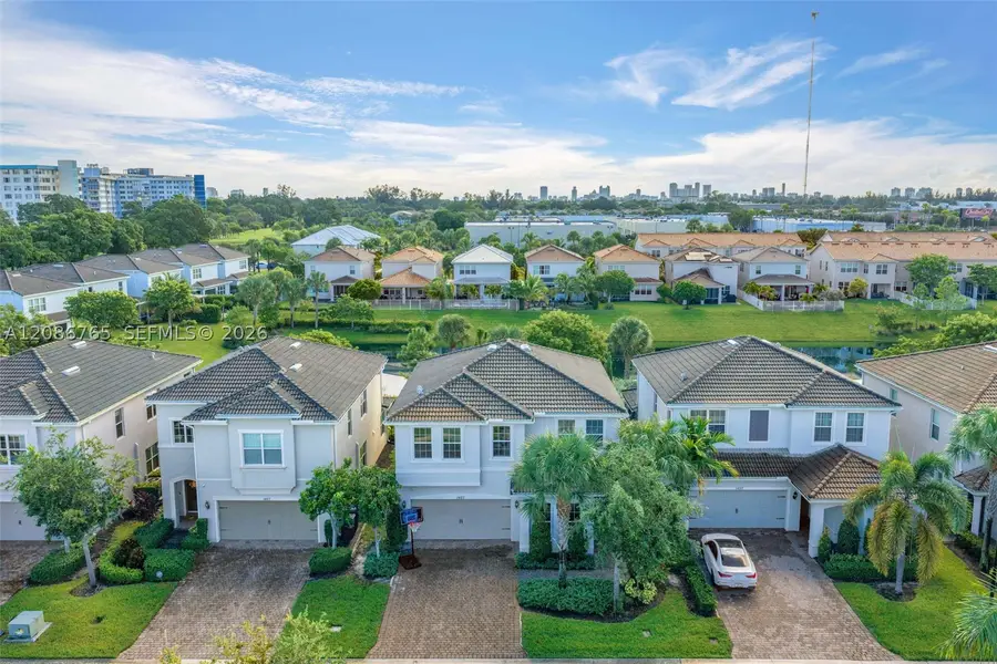 1487 Pongam Ter, Hollywood, FL 33021 - #3