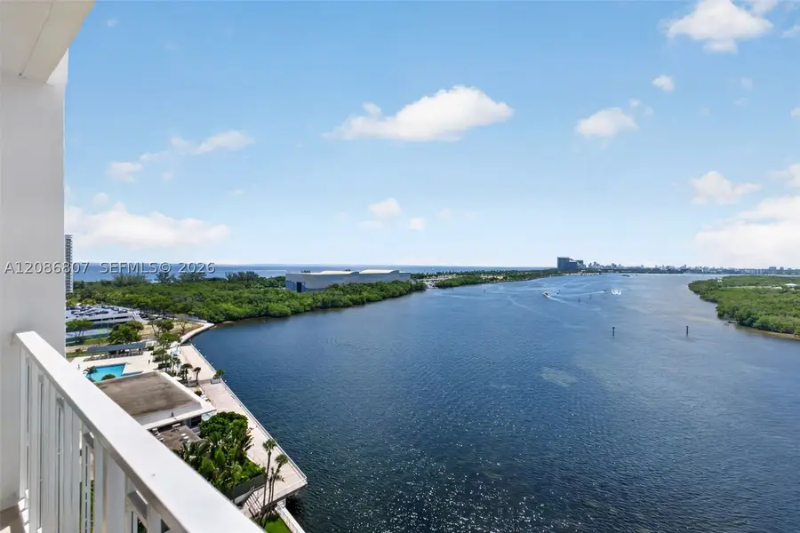 500 Bayview Dr #1420, Sunny Isles Beach, FL 33160 - #2