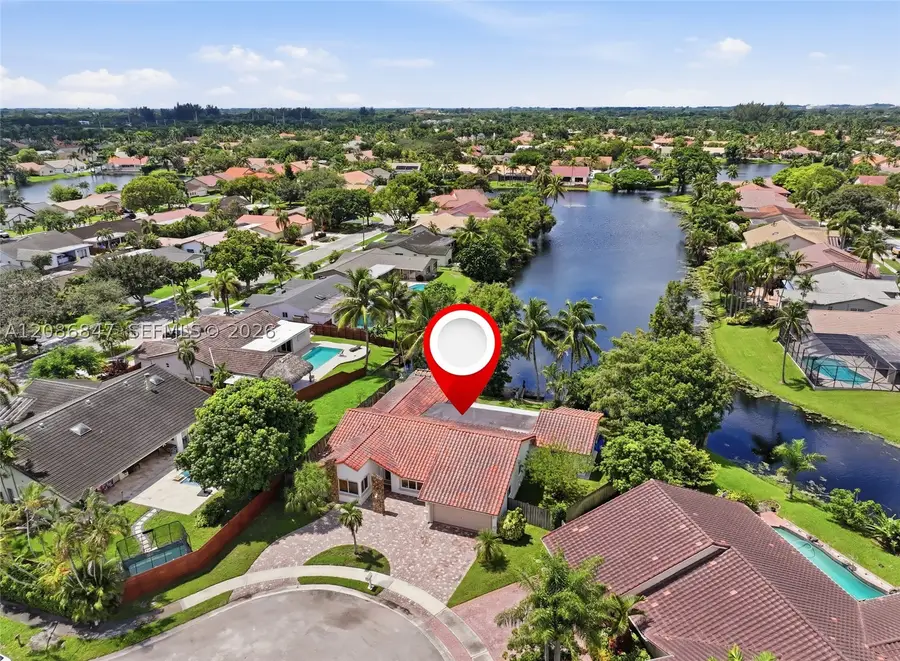 511 NW 104th Ave, Plantation, FL 33324 - #2