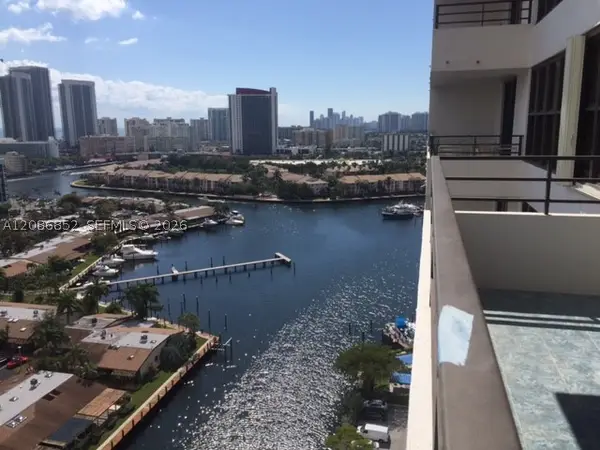 2500 Parkview Dr #2004, Hallandale Beach, FL 33009