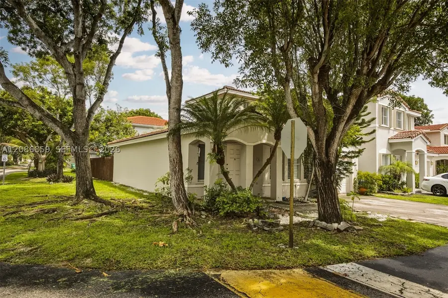 16525 SW 97th Ter, Miami, FL 33196 - #2