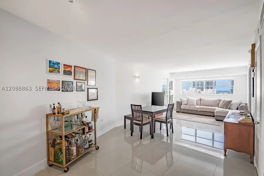 1881 Washington Ave #11D, Miami Beach, FL 33139 - #2
